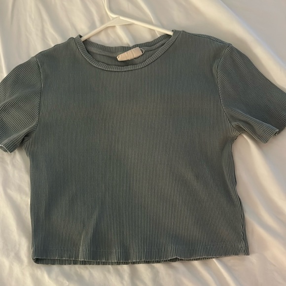 denim lab Tops - Supper cute cropped tee